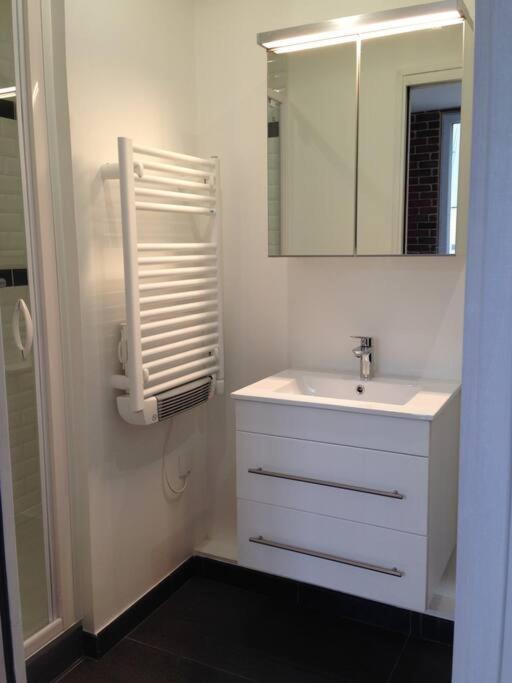 Duplex 45M2 -Zac L'Oreal - Palais De Justice Paris Clichy Eksteriør billede